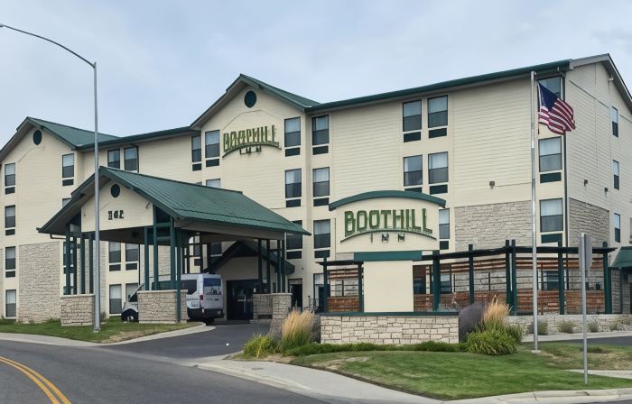 Boothill Inn and Suites