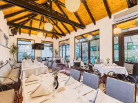 Pensiunea Hilltop Hotels in Predeal