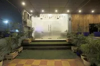 Hotel Lemon Suites & Banquet