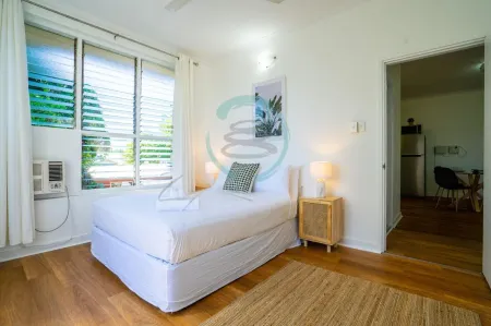 Zen Nest Cozy Lawn Minimalist