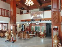 Ngamta Hotel