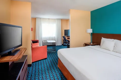 Fairfield Inn & Suites Peru Hotels in Peru