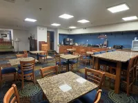 Baymont by Wyndham Mishawaka South Bend Area - petit déjeuner