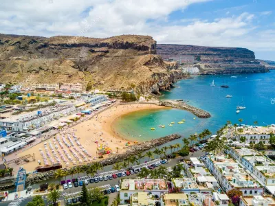 First Line Luxury Apartment by El Sirocco Отели рядом с достопримечательностью «Playa de Mogan»