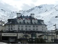 Apartamentos Sabica Nevada Plaza