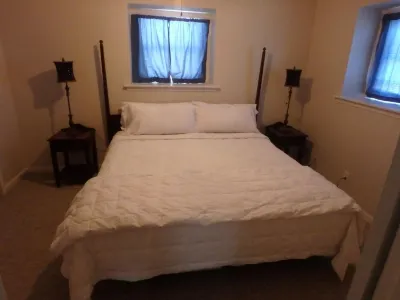 NEAR FRENCH QUARTER - 2 Bedroom Townhouse, SAFE neighbornood Hotels near Tahyo Tavern