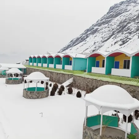 Hotel Mountain Lodge Skardu
