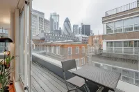 Kula London - Tower Hill - Condos