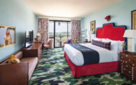 グラデュエート バイ ヒルトン フェイエットビル AR のホテル