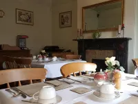 The Red House Hotels in Grantham