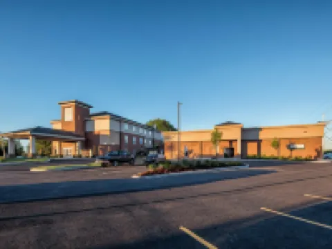Sleep Inn & Suites East Syracuse Hotels in DeWitt