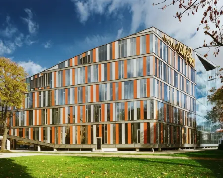 雷西威爾大象酒店 里加酒店