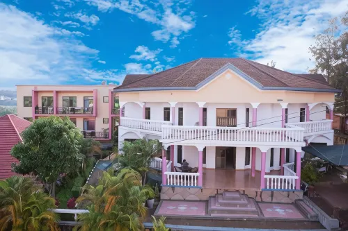 Romalo Hotel & Apartments