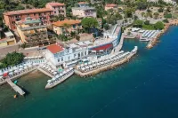 Hotel la Caletta - Park Yeri
