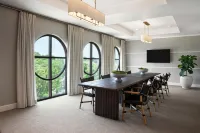 The Memphian, a Tribute Portfolio Hotel