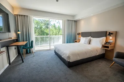 Holiday Inn Bordeaux-Merignac Hotels near Ma Petite Cave