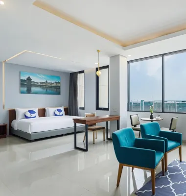 Fox Lite Hotel Cikarang - 3-Star