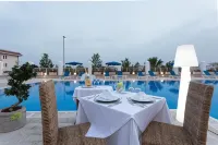Club Azzurro Hotel & Resort - Beach