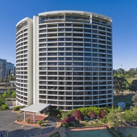 BreakFree Capital Tower Canberra