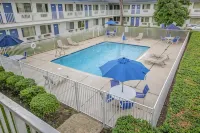 Motel 6 Conroe, TX Hotel di Montgomery County