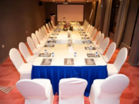 スカイライン タブク ホテル タブークのホテル