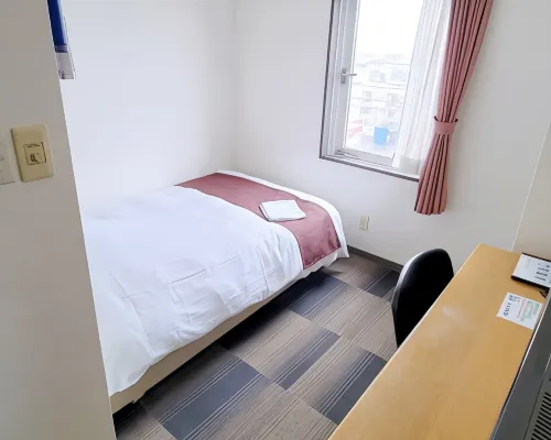 Hotel Yukita Hotels near Moerenuma Park