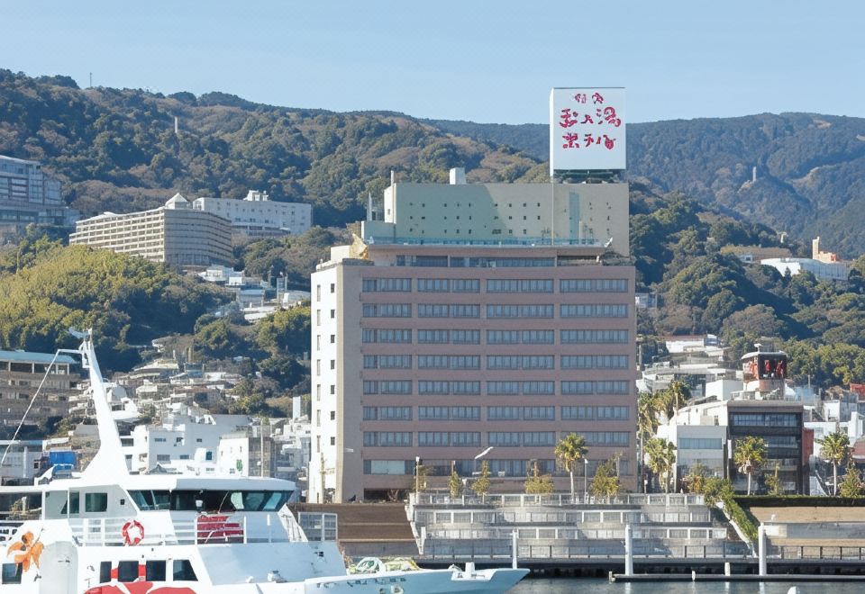 hotel overview picture