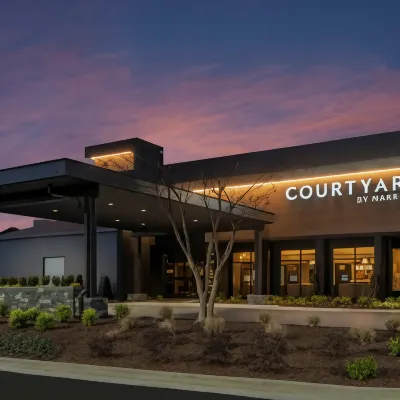 Courtyard Nashville Airport Hotels near Nashville International Airport