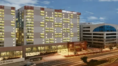 Raonstay in Perla Hotel Отели рядом с достопримечательностью «Чинянхо»