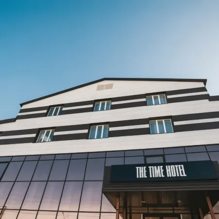 Time (Тайм) Отели в г. Нефтеюганский район