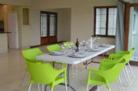 8 Sleeper Kingsize Vacation Home Rental Springside Road, Hillcrest Park, Durban Hotel a Hillcrest