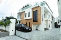 Modern Accra Home-West Legon Hotel a Dieren