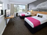 Mercure North Melbourne Hotels in North Melbourne