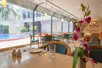 Dolphin Hotel - breakfast