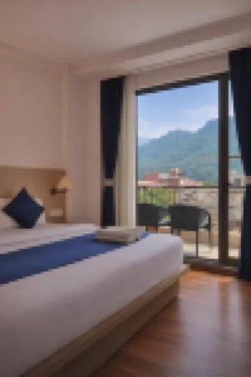 The Blue Jay Hostel - Dorms & Room's