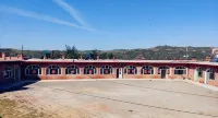 Hongyunlai Farmhouse - parkir