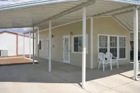Voyager Resort Inn