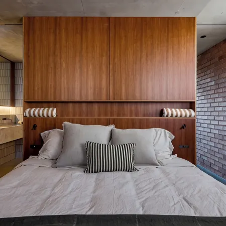 Camperdown - Luxury Architectural Escape - Brand New Home!!! Hotels in Camperdown