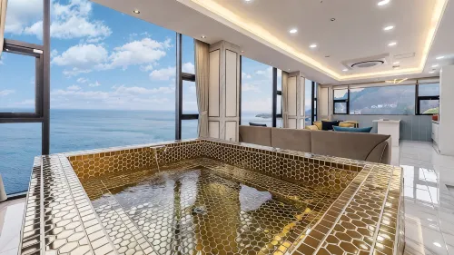 Yeongdeok Meriel Pool Villa - 4-Star