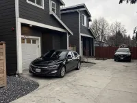 Charming 2-bedroom, 2-1/2 bath,New house with AC, in Seattle. Airport 4.2 miles. Hotels in Burien
