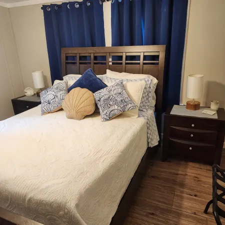 Serenity place. Relax in a semi rural setting 18 mile from Acadia National Park