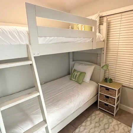 Gulf Front Condo---2nd FL --Reserved Parking