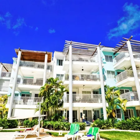 Playa Turquesa 1 Bdr Penthouse + Loft-Ocean View - Sleeps 4 Direct Beach Access