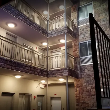 Rodeway Inn Near JFK Airport Отели рядом с достопримечательностью «Железнодорожная станция JFK Air Train»