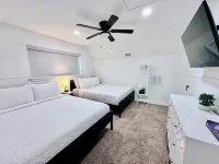 Whitewood Oasis-Your Poolside Retreat with  Heated  Pool in Spring, TX