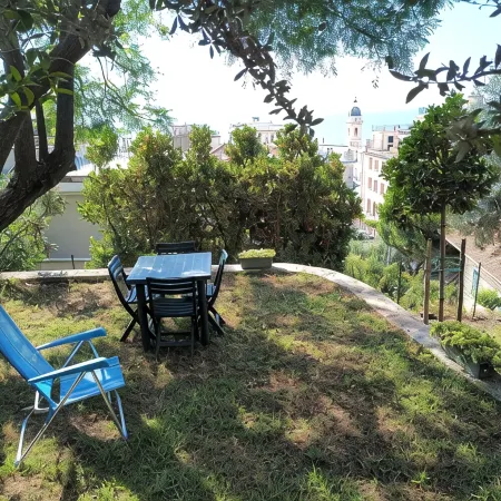 Sea view, trekking, detached house with private garden