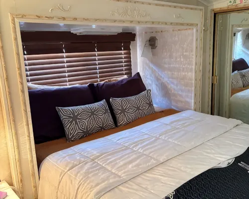 Ranchito Paraiso: Artsy Farm Stay in the Desert Hotéis em Benson