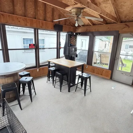 The Pier Cottage located in River of Lakes