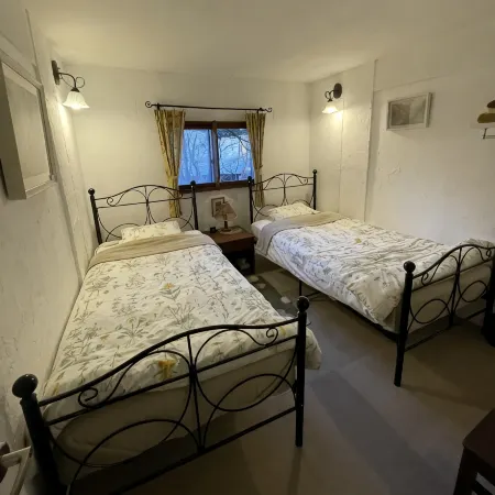 Gallery Hara and Guest House