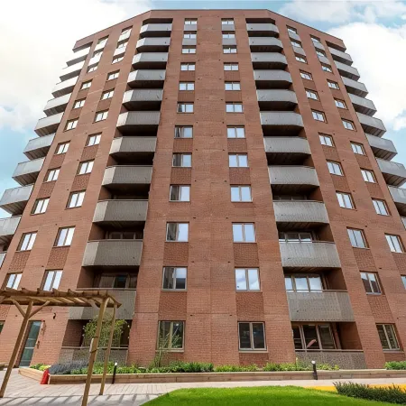 Modern 2-Bed Apartment Near Heathrow w/Parking